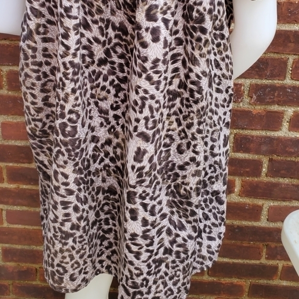 Leopard Print Sequin Tee 2x - image 7